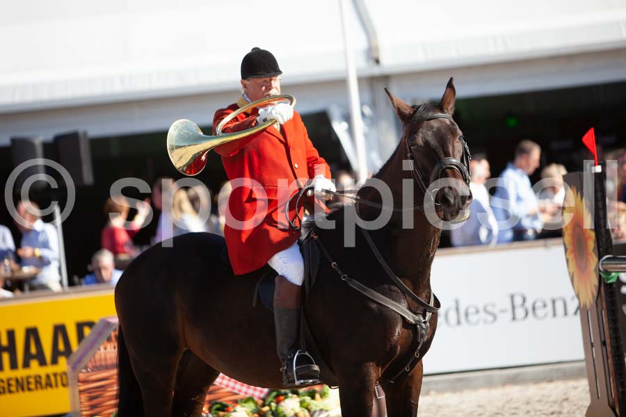 Prüfung show — IMG_3323