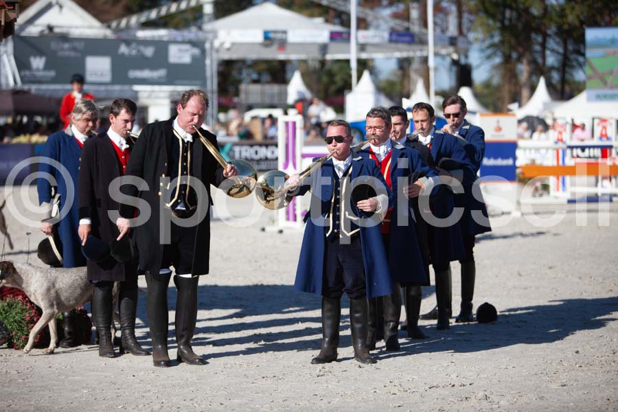 Prüfung show — IMG_3334
