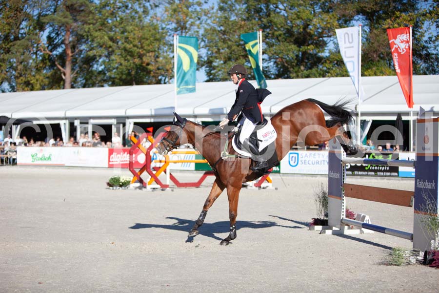 Prüfung showjumping-2 — IMG_4084