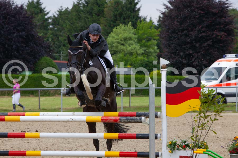 Prüfung 26-2 — IMG_0704